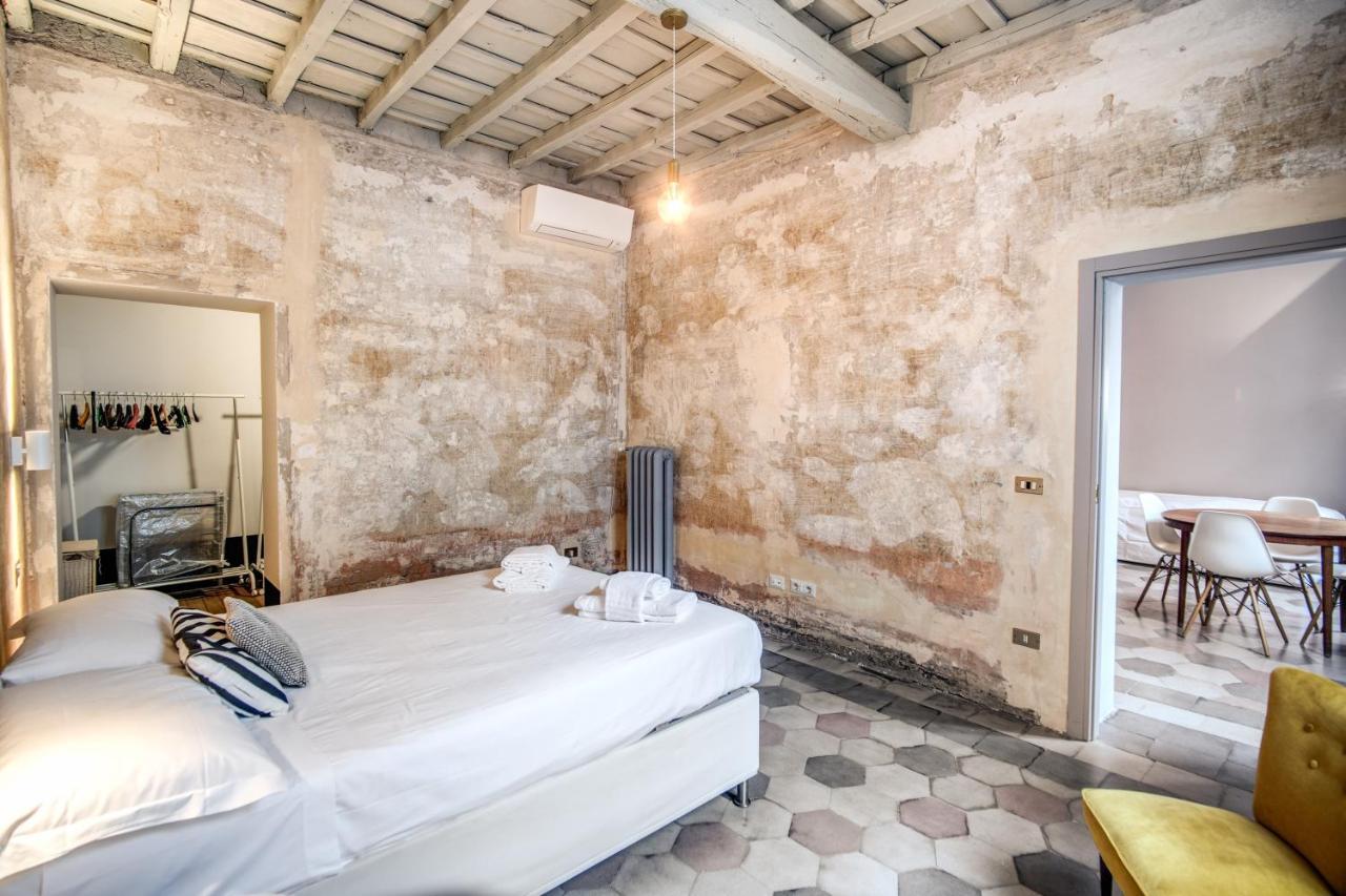 Stylish And Spacious Apartment Next To The Colosseum Roma Dış mekan fotoğraf