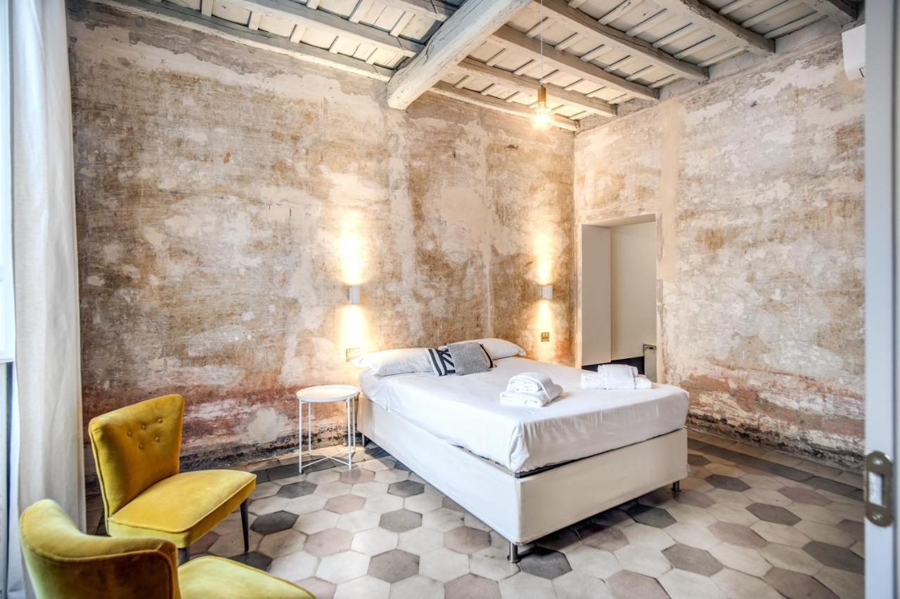 Stylish And Spacious Apartment Next To The Colosseum Roma Dış mekan fotoğraf