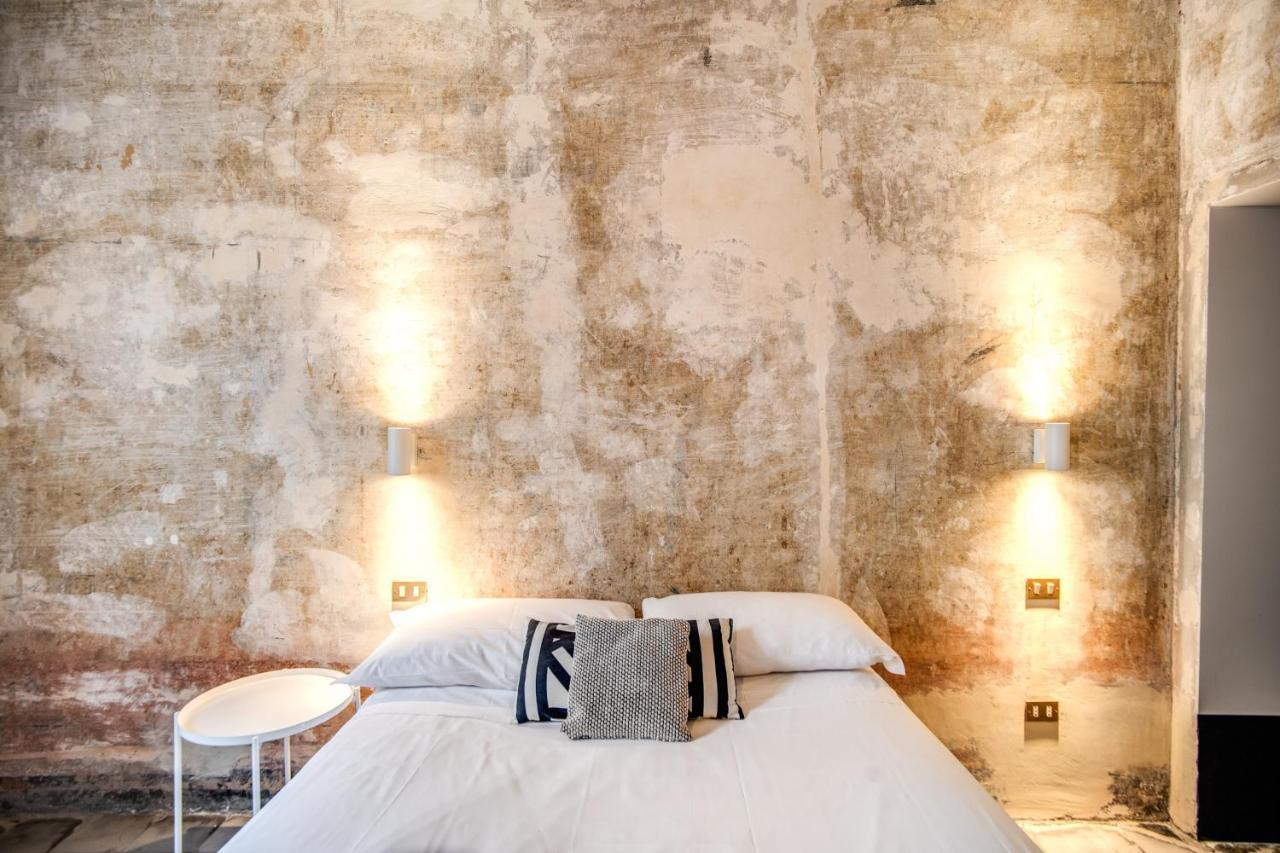 Stylish And Spacious Apartment Next To The Colosseum Roma Dış mekan fotoğraf