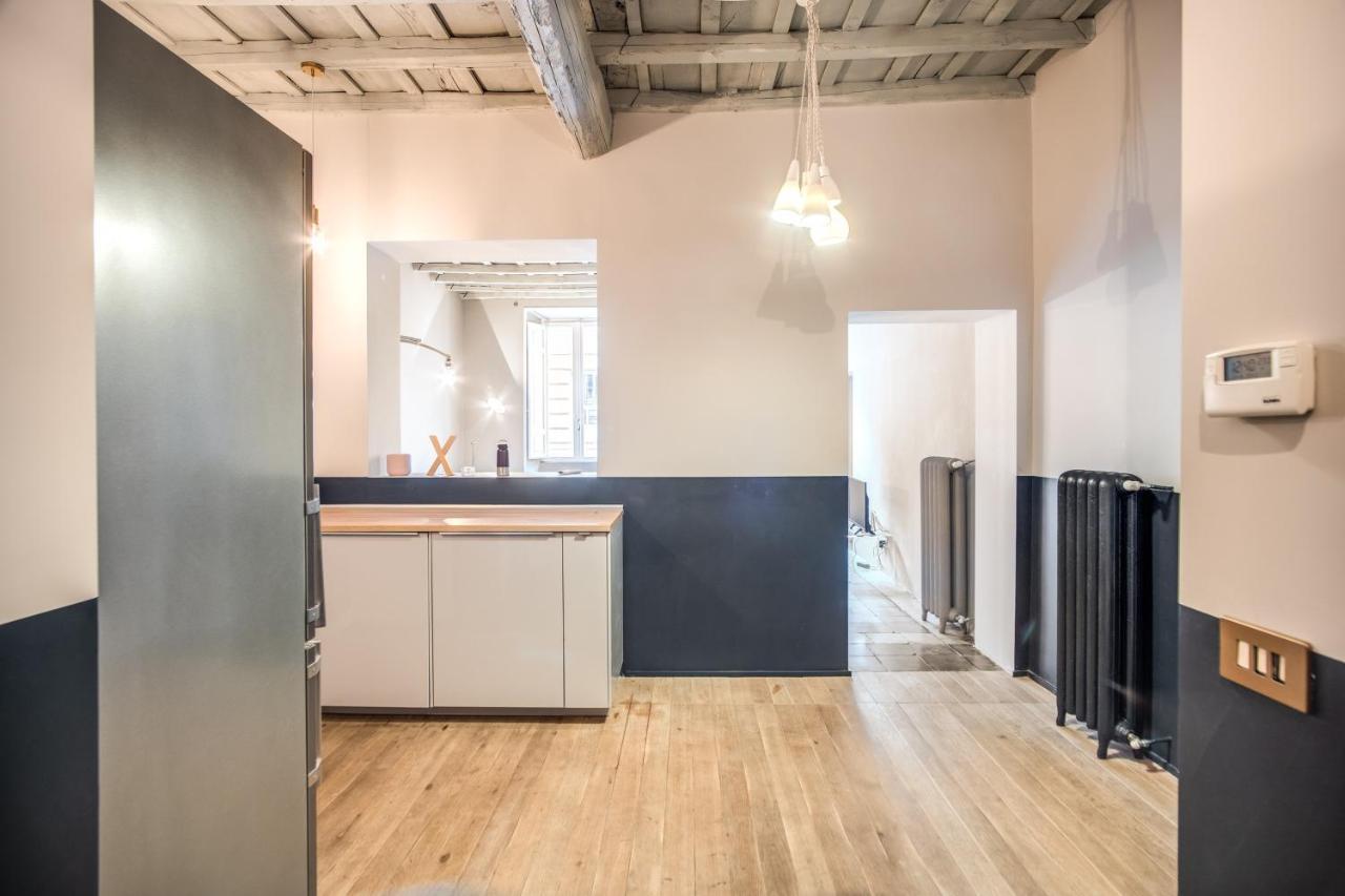 Stylish And Spacious Apartment Next To The Colosseum Roma Dış mekan fotoğraf