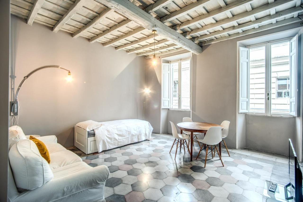 Stylish And Spacious Apartment Next To The Colosseum Roma Dış mekan fotoğraf
